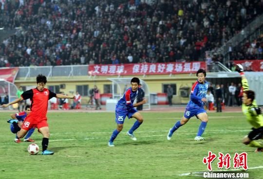 中超:南昌提前一轮保级成功深圳成都双双降级